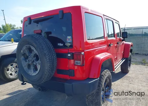 2015 Jeep Wrangler Unlimited Sahara z USA, uszkodzony, nr VIN 1C4BJWEG5FL701087